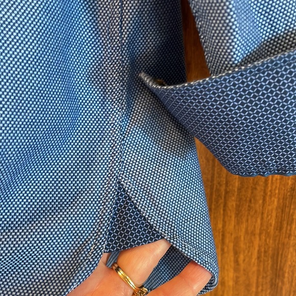 Ted Baker Endurance Blue Textured Long Sleeve Cuff Button Down Shirt Sz M - Picture 3 of 10